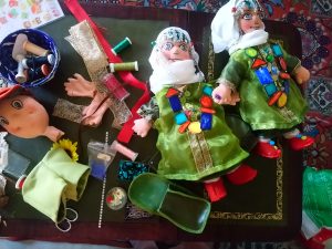 Hitta rätt konstnärsmaterial för konstnärer Hitta rätt konstnärsmaterial för konstnärer. Dolls M Hiort af Ornäs